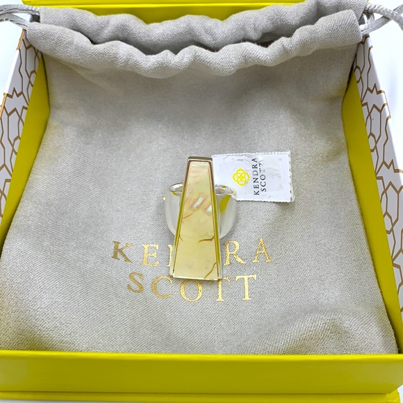 Kendra Scott Collins Abalone Cocktail Ring Size 7 - Picture 9 of 9